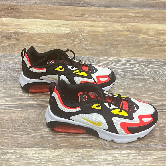 Nike Air max 200 - Picture 2 of 5